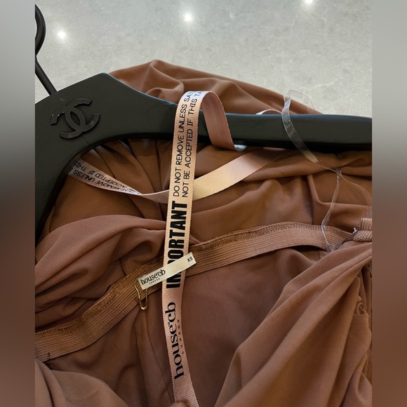 House of CB Valentine Asymmetric Cutout Midi Dress in Mocha Size XS - Picture 5 of 14